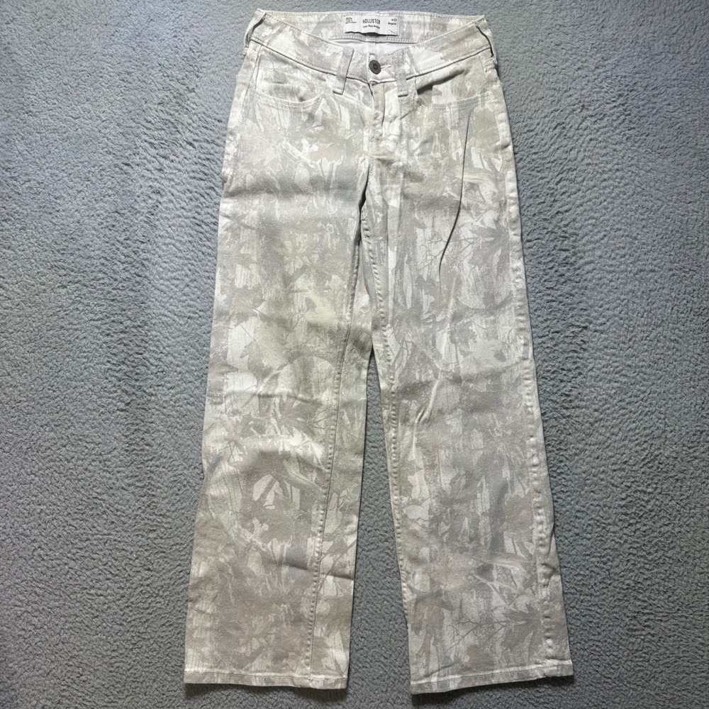Hollister Y2K Low Rise Baggy Jeans Cream Beige Abstract Camo W23